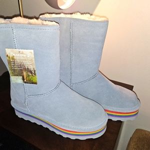Brand new Bear Paw shearling Retro boots Neverwet feature sz 10